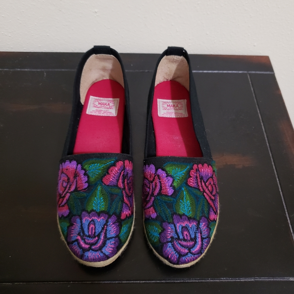 Mexican 💐 Embroidered Espadrilles